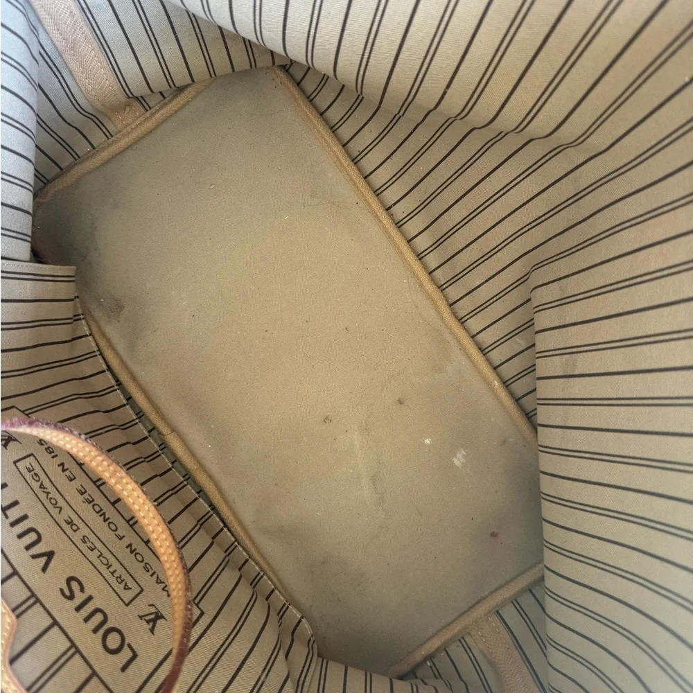 Louis Vuitton Brown Monogram Canvas Tote with Natural Leather Trim